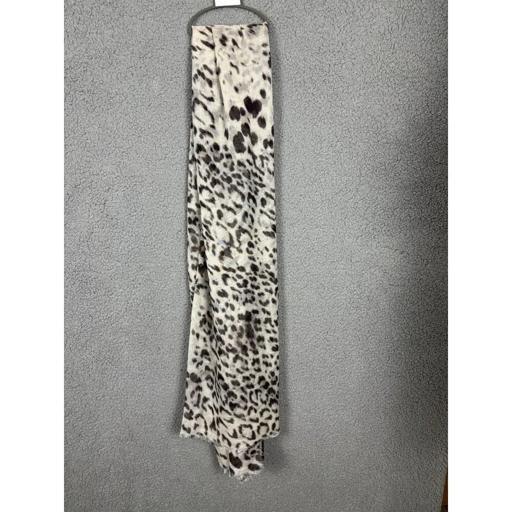 Women's Leopard Print Scarf By Echo New York Wool Modal Blend OS New With Tag's - Picture 3 of 6